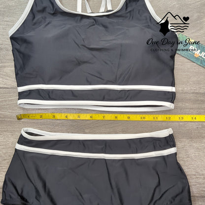 Blooming Jelly Strappy Back Crop Bikini Swimsuit Size S