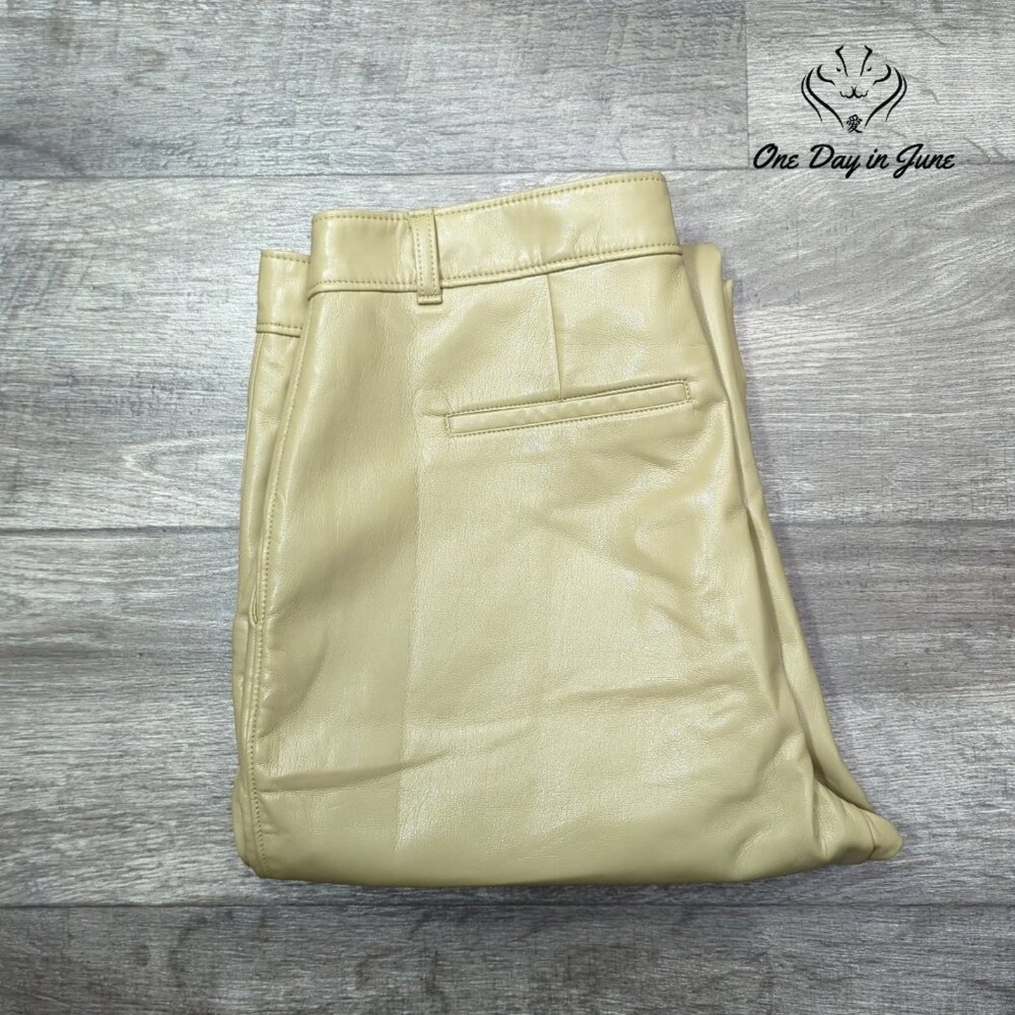Babaton Aritzia Faux Leather Pants Beige Tan Straight Leg Trousers Size 14