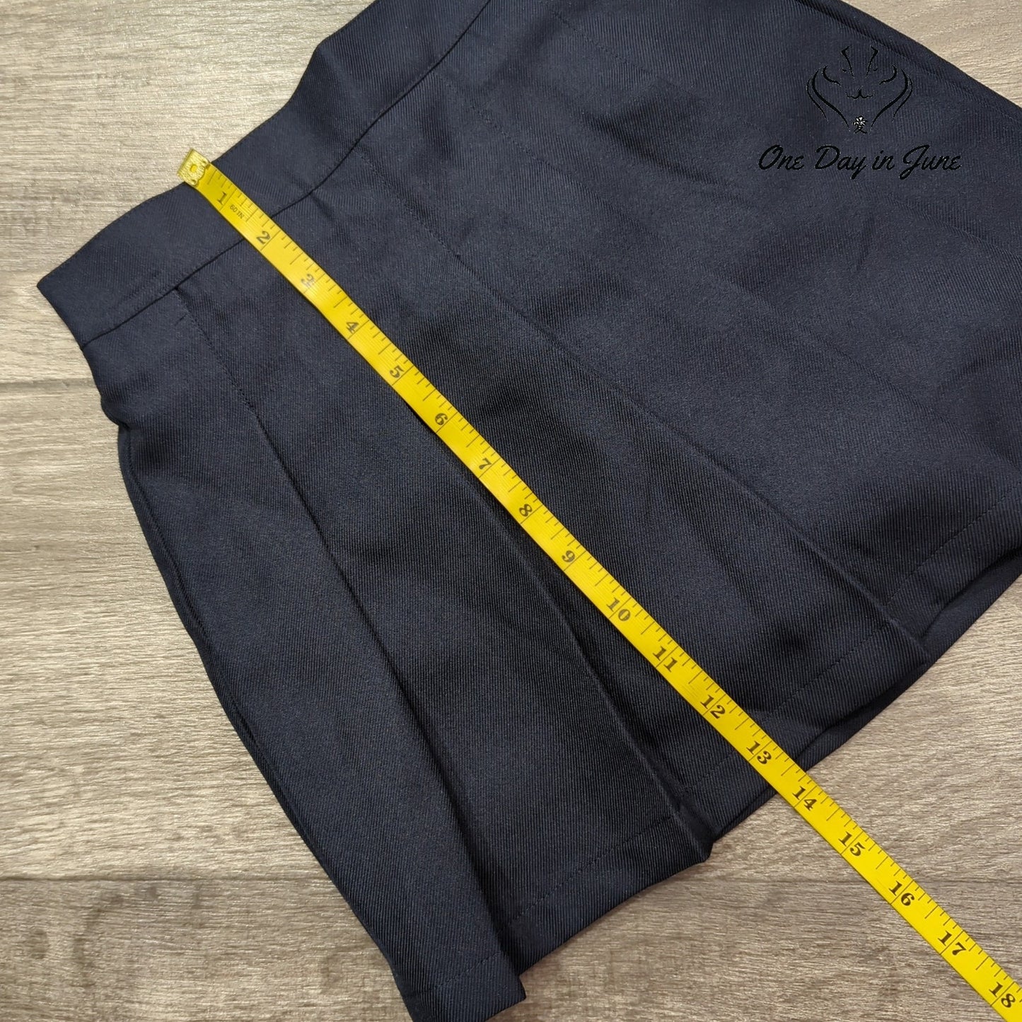 Izod Approved Schoolwear Skort Size 7 Regular