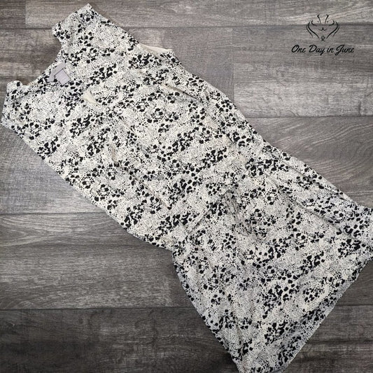 H&M Sleeveless V Neck Mini Dress Size XS