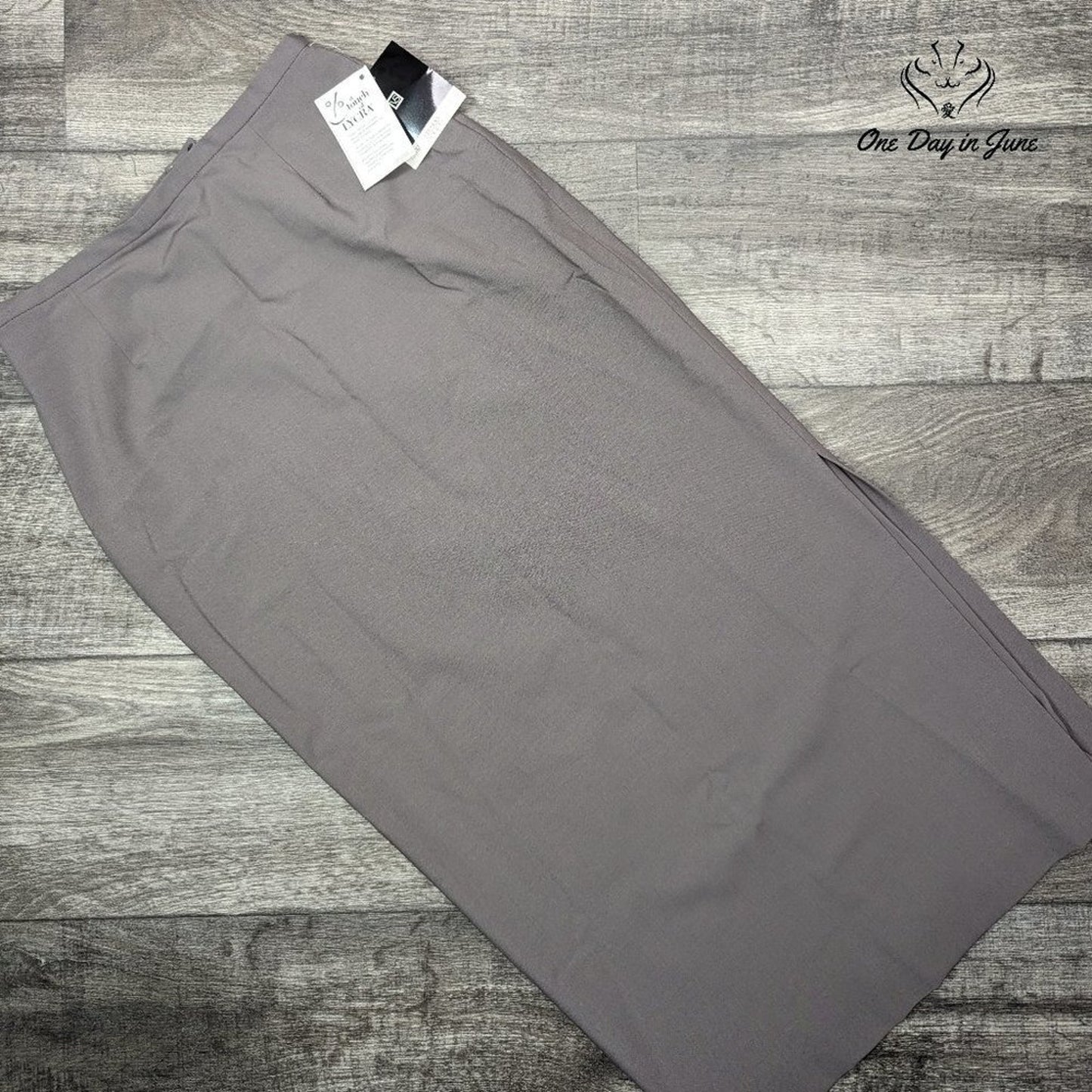 Valerie Stevens Petites Lined Maxi Skirt Size 8P