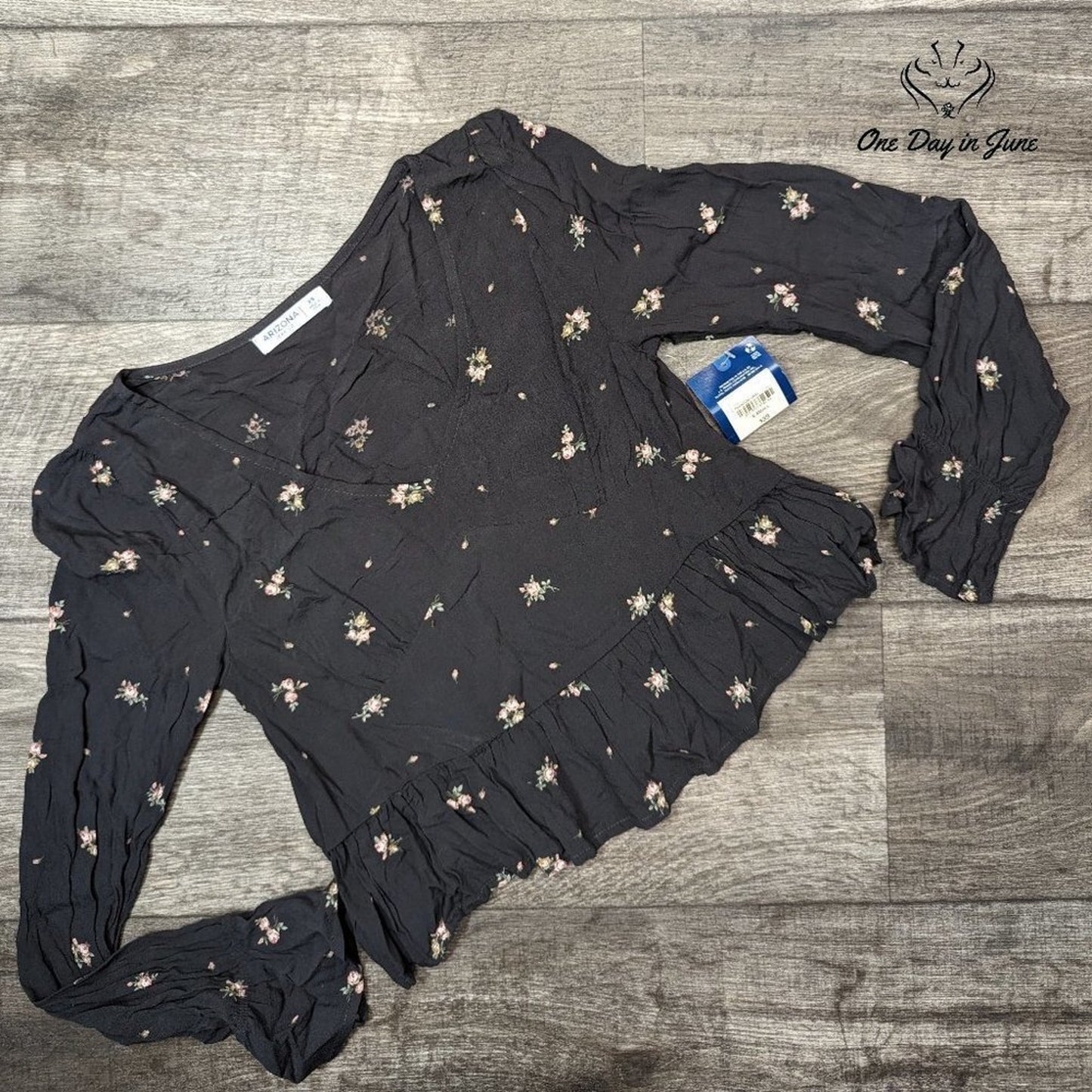 Arizona Jean Co. Juniors Floral Peplum Top Black Long Sleeve Boho NWT Size XS