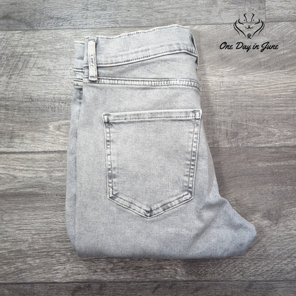 Express Mid Rise Skinny Jeans Size 8