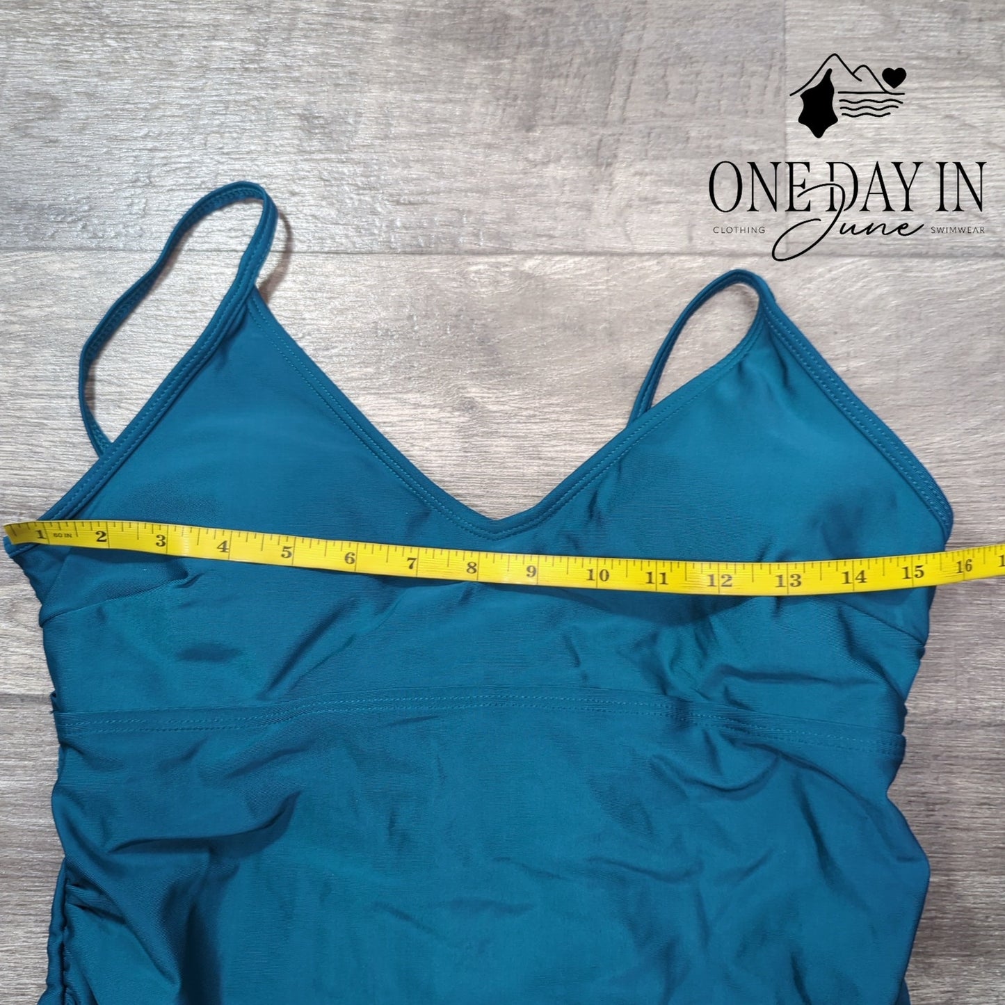 CharmLeaks Tie Back One Piece Swimsuit Size L