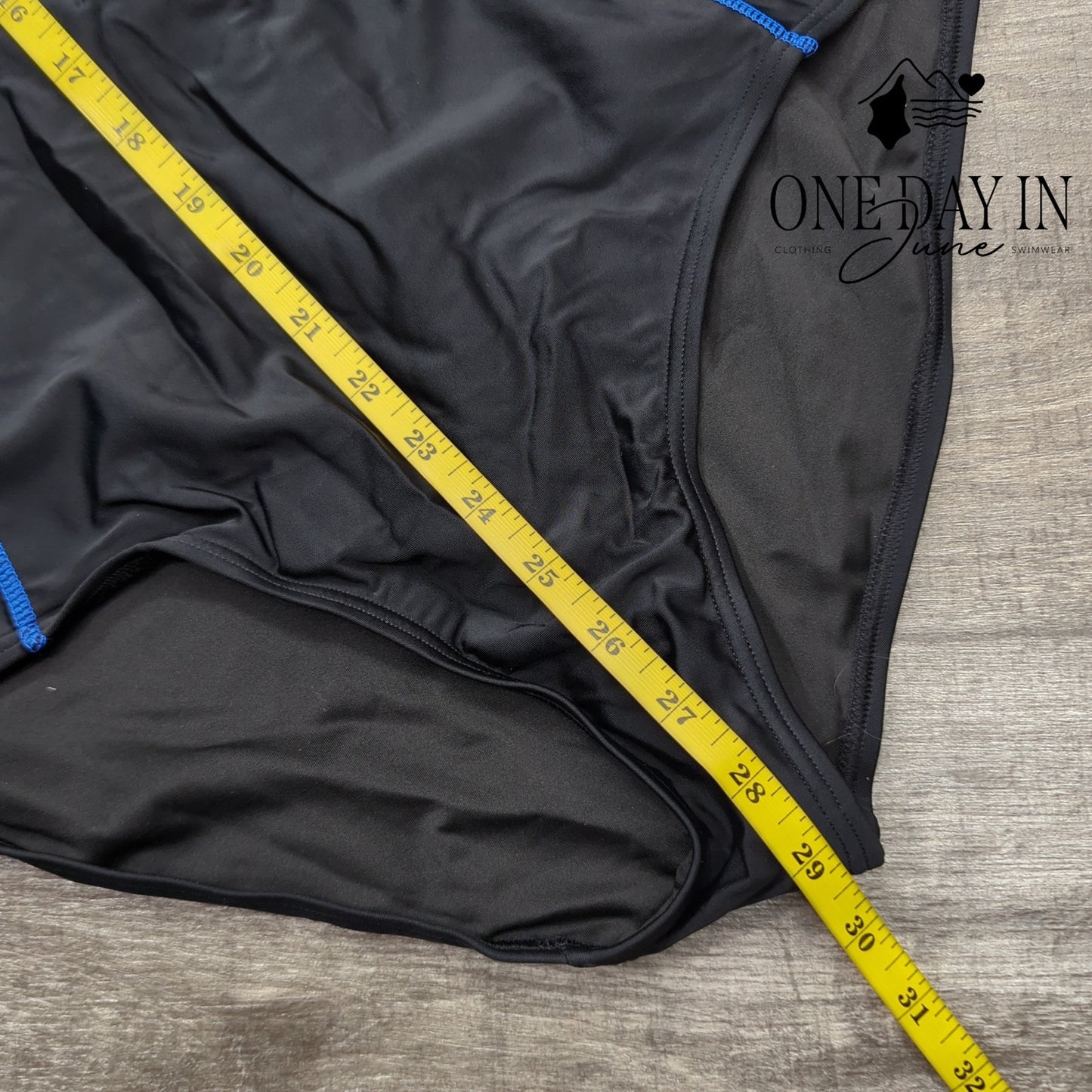 Charmo Sport One Piece Swimsuit Size XL