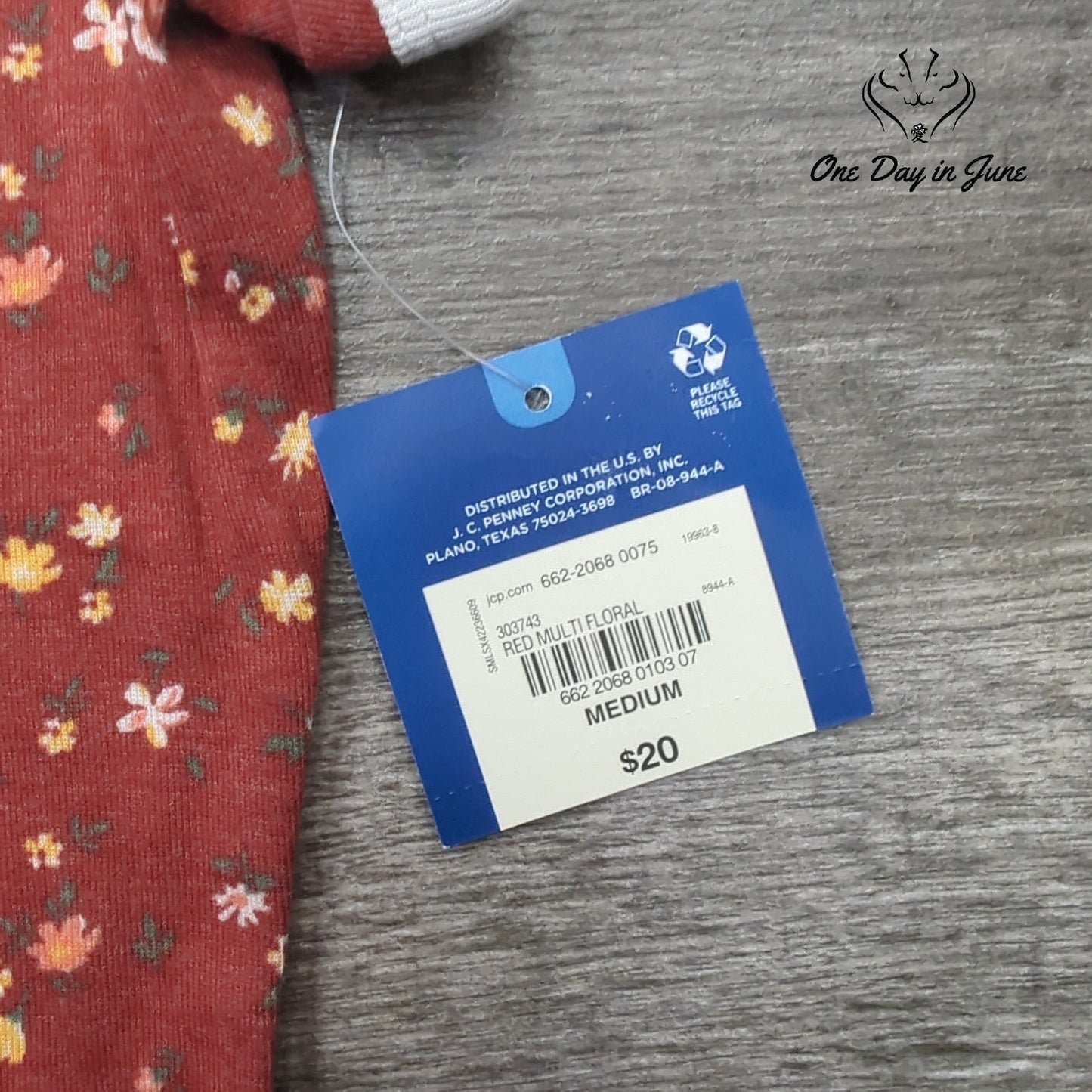 Arizona Jean Co. Short Sleeve Floral Tee Shirt Size M