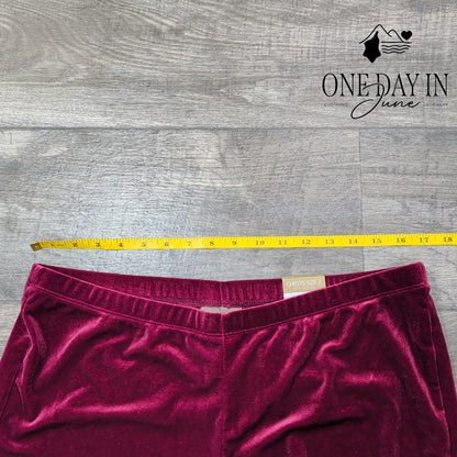 Chico's Velvet Slim Pull On Pants Burgundy Wine Velour NWT Size Chico's 2 (12)