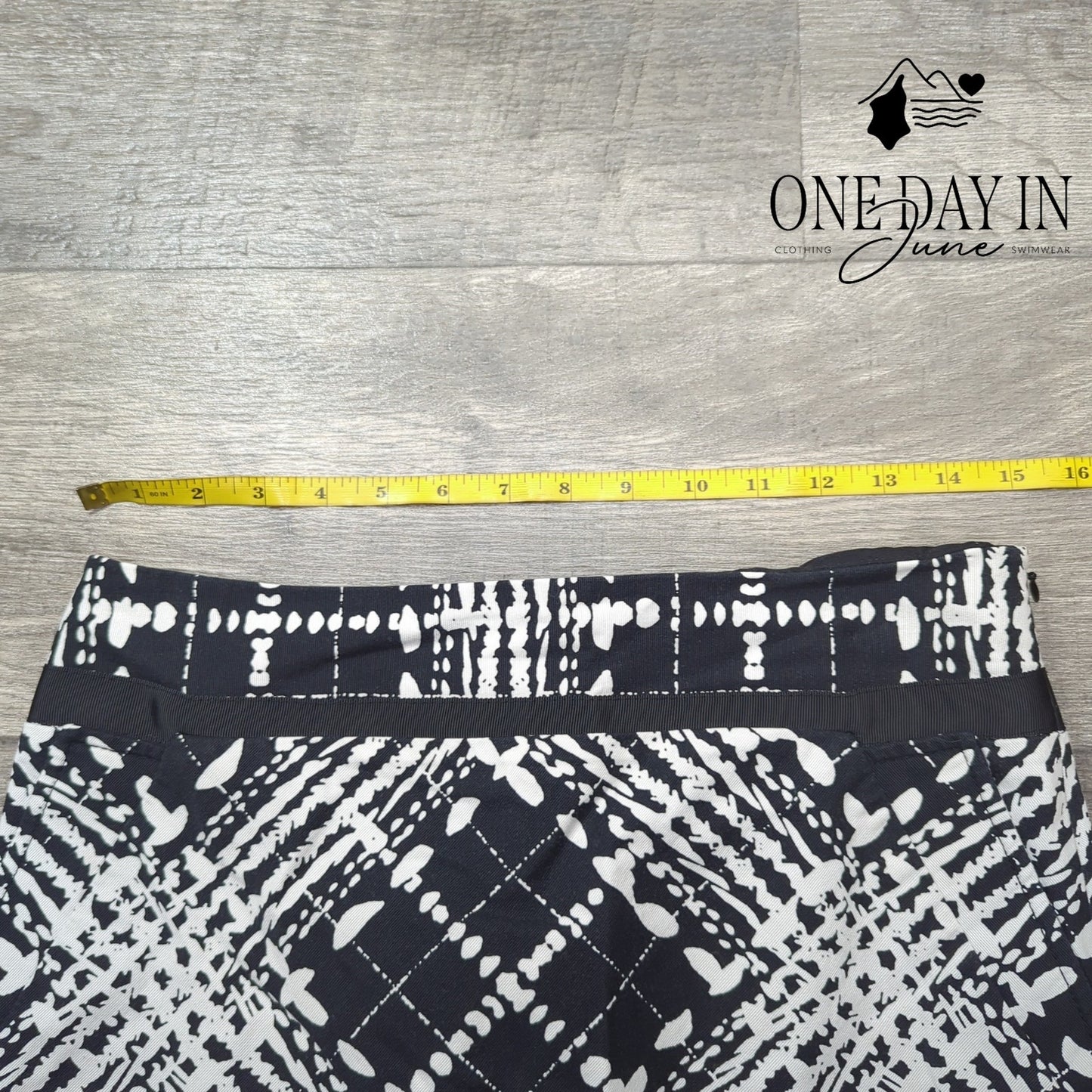 The Limited Pencil Skirt Size 6