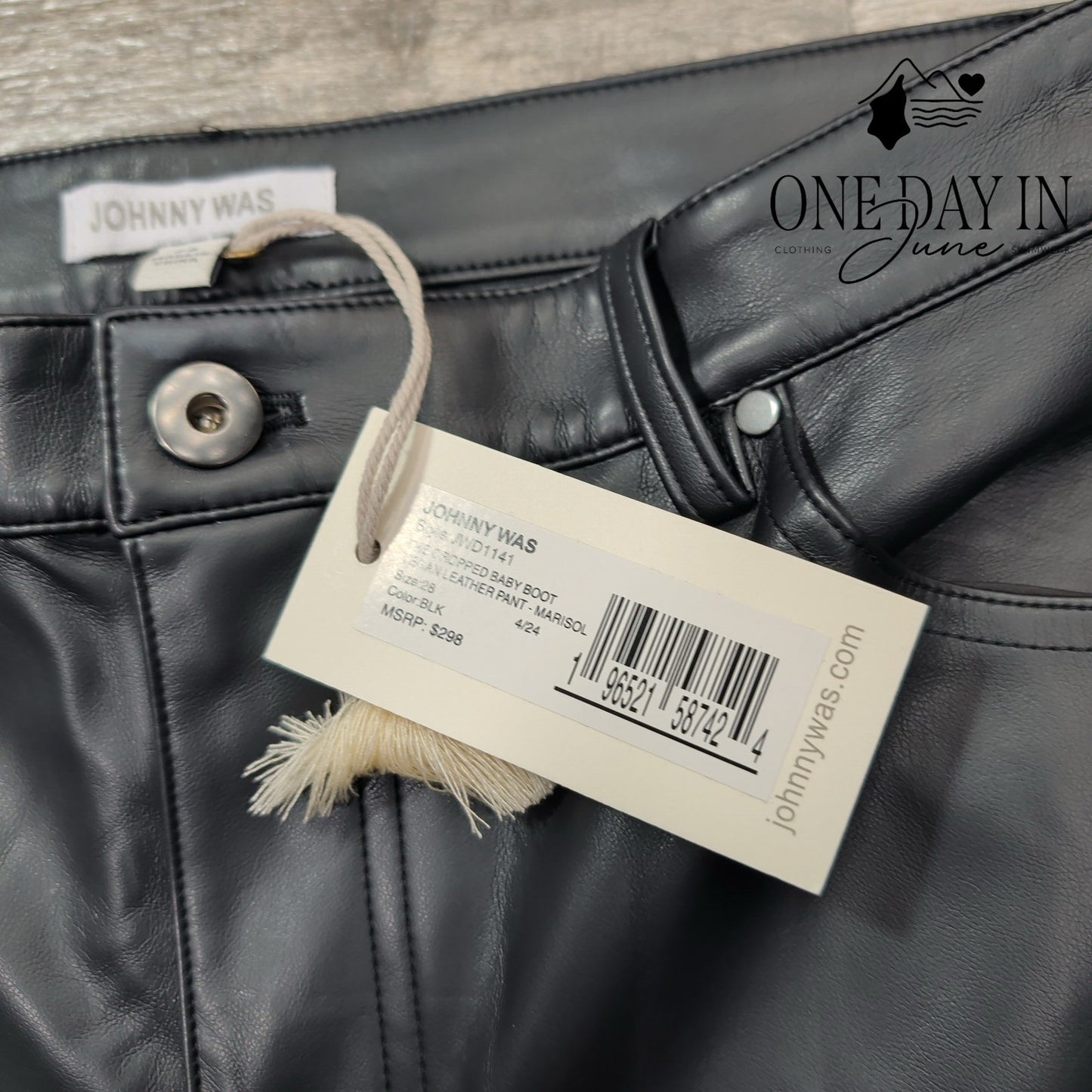 Johnny Was The Cropped Baby Boot Faux Leather Pants Size 6 (28)