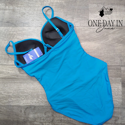 Hilor Molded Cup Twist Front One Piece Swimsuit Size 8