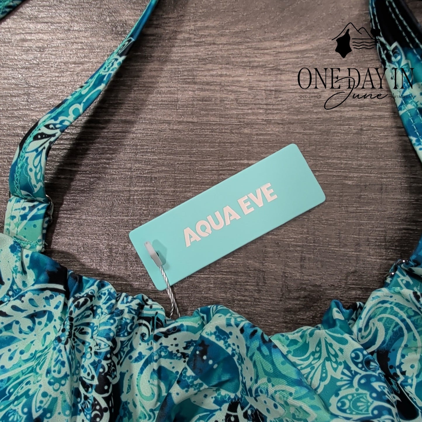 Aqua Eve Retro Paisley One Piece Swimsuit Size L