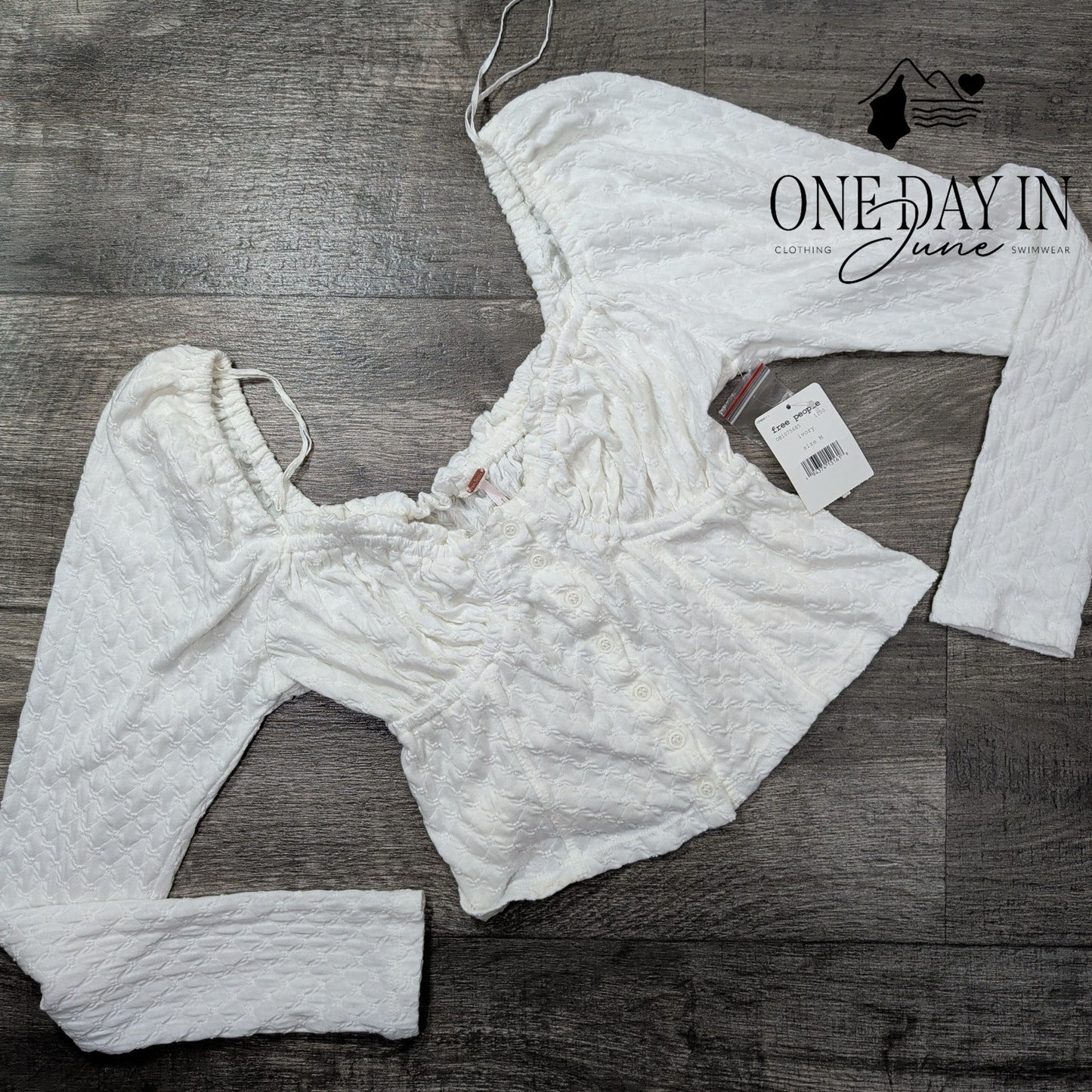 Free People Long Sleeve Crop Knit Top Size M