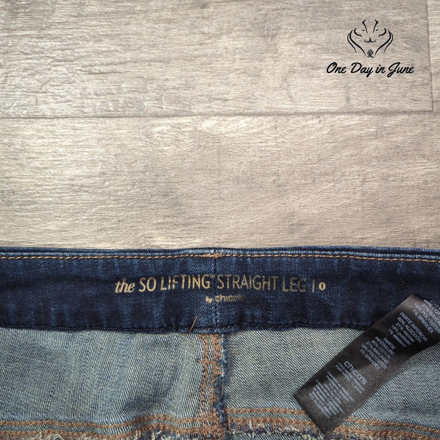 Chico's The So Lifting Straight Leg Jeans Size Chico's 0 (4) Short