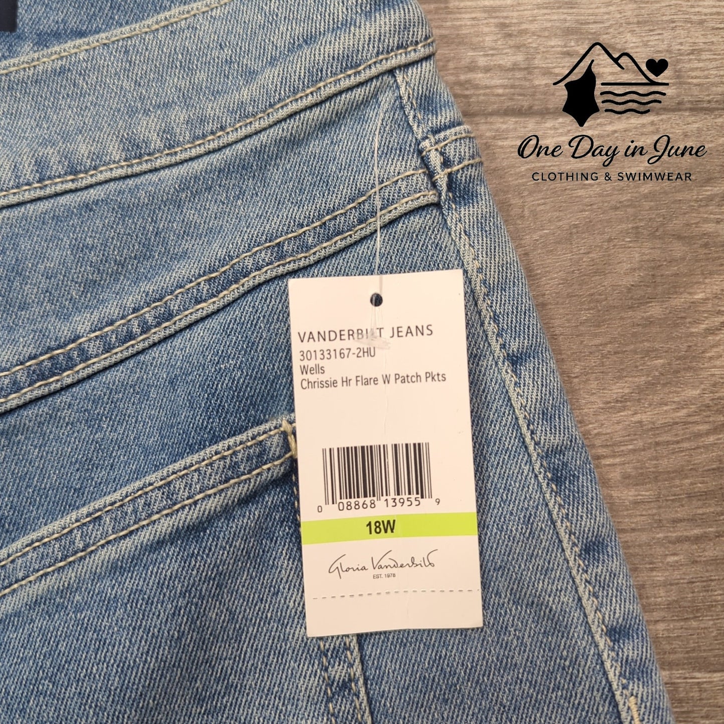 Gloria Vanderbilt Plus Size Chrissie High Rise Flare Leg Jeans Size 18W