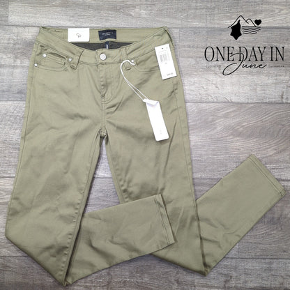 Celebrity Pink Juniors Jayden Skinny Jeans Size 5S