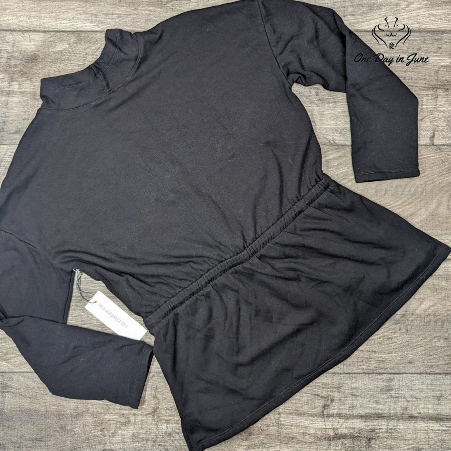 Liz Claiborne High Neck Pull Over Sweatshirt Size M