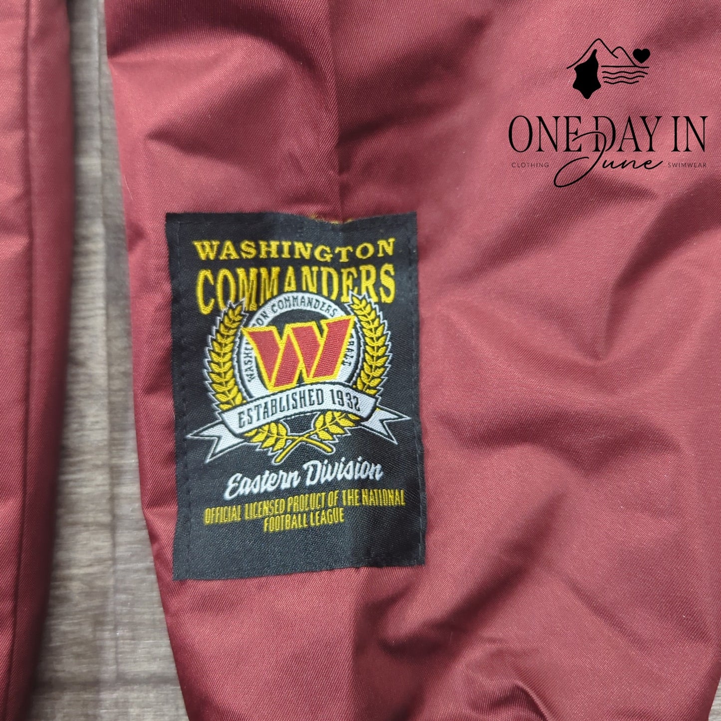 NFL Starter Burgandy Washington Commanders Snap Front Jacket Size S
