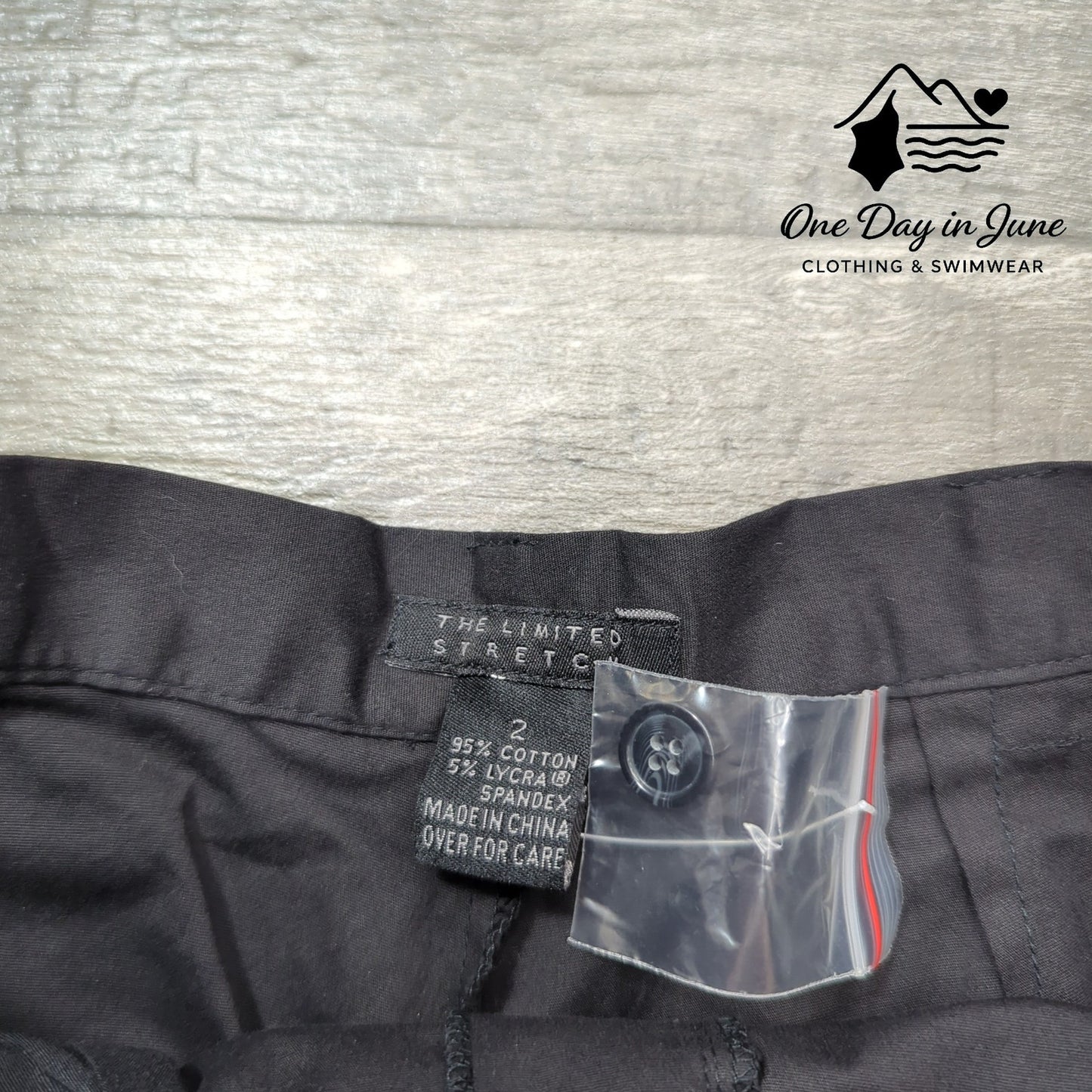 The Limited Cropped Pants Size 2