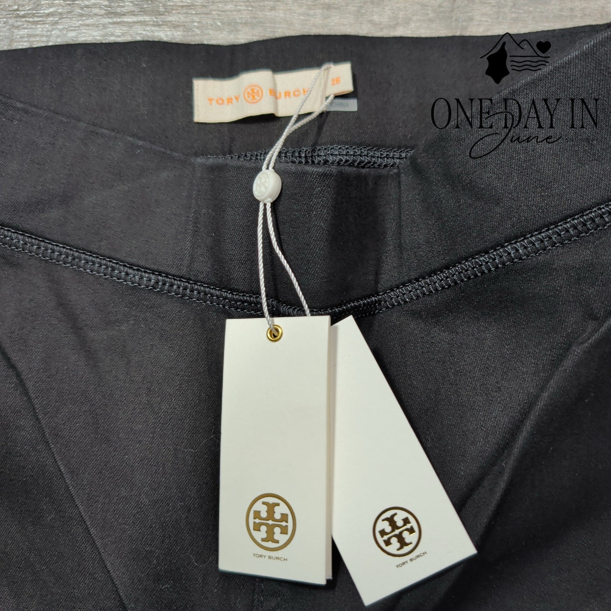 Tory Burch Pull On Skinny Pants Black Stretch Leggings NWT Size 2 (26)
