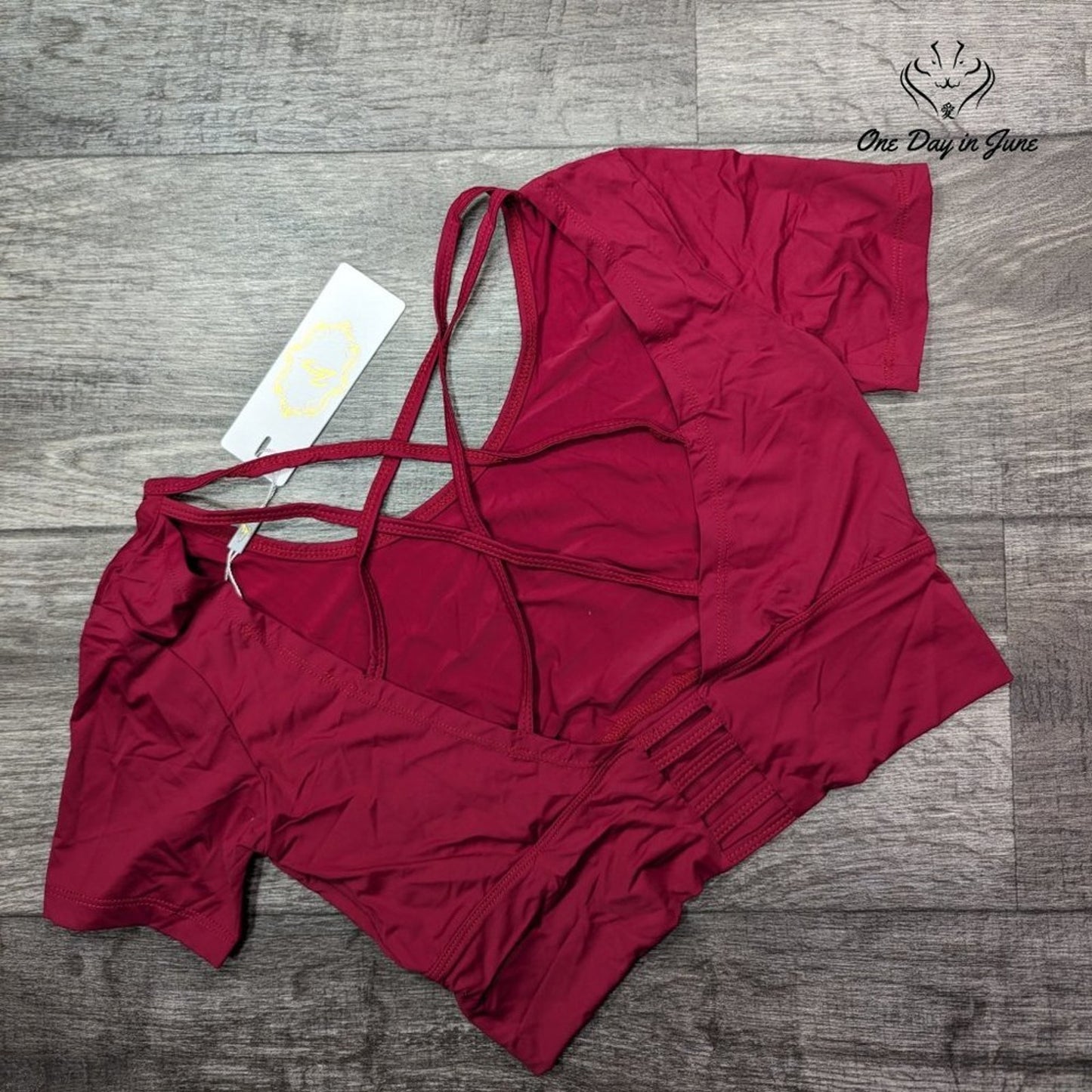 Zexxy Short Sleeve Criss Cross Back Yoga Top Size M