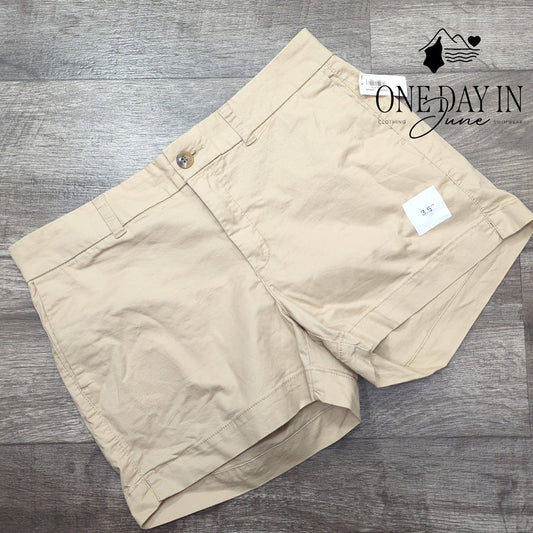 Old Navy Everday Short Size 8