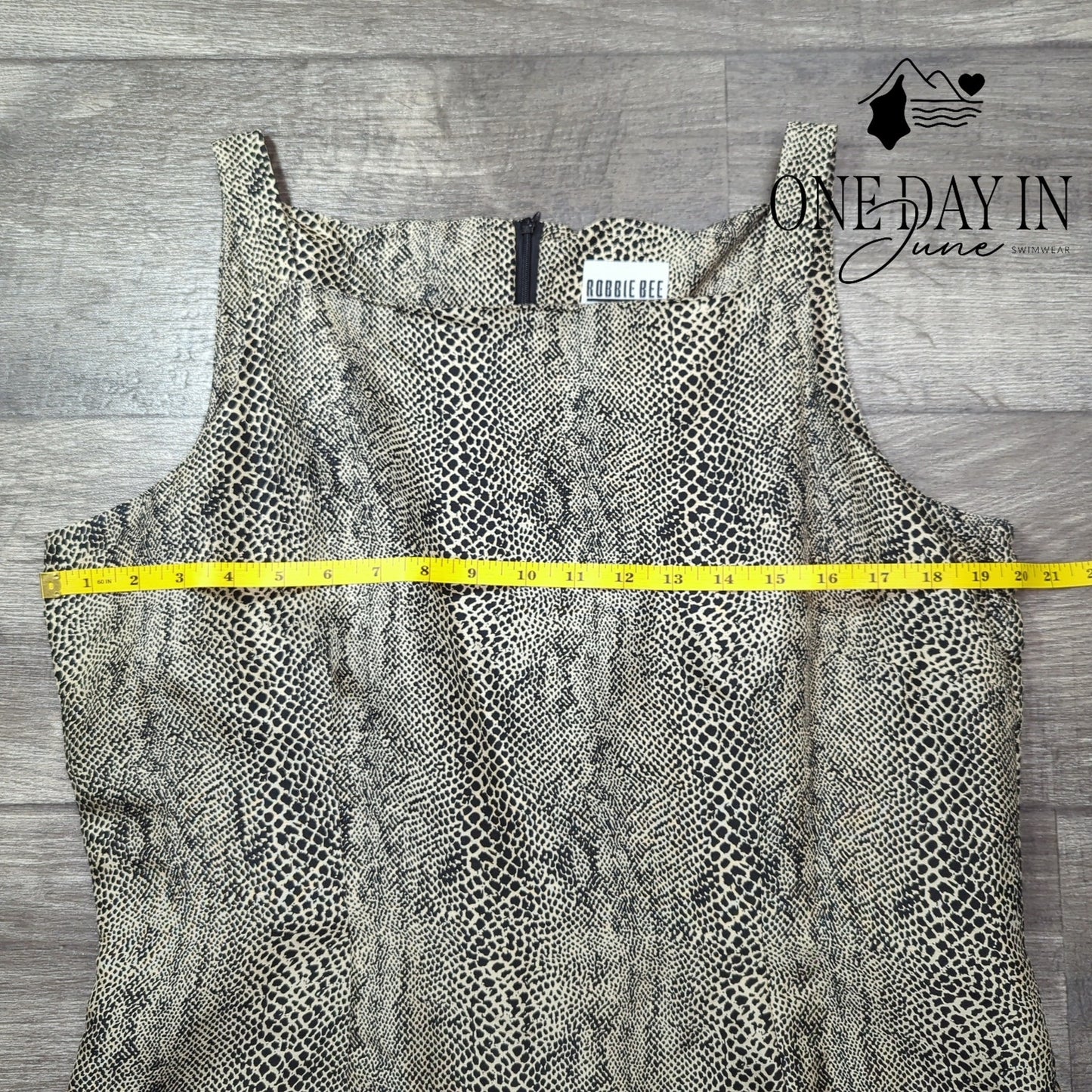 Robbie Bee Silk Sleeveless Mini Dress Size 14