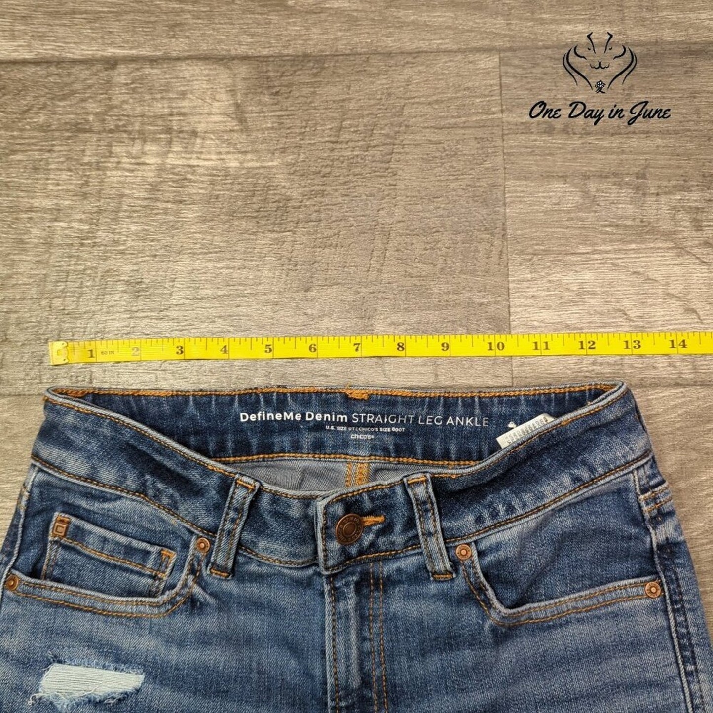 Chico's DefineMe Denim Straight Leg Ankle Jeans Size Chico's 0T (4T)