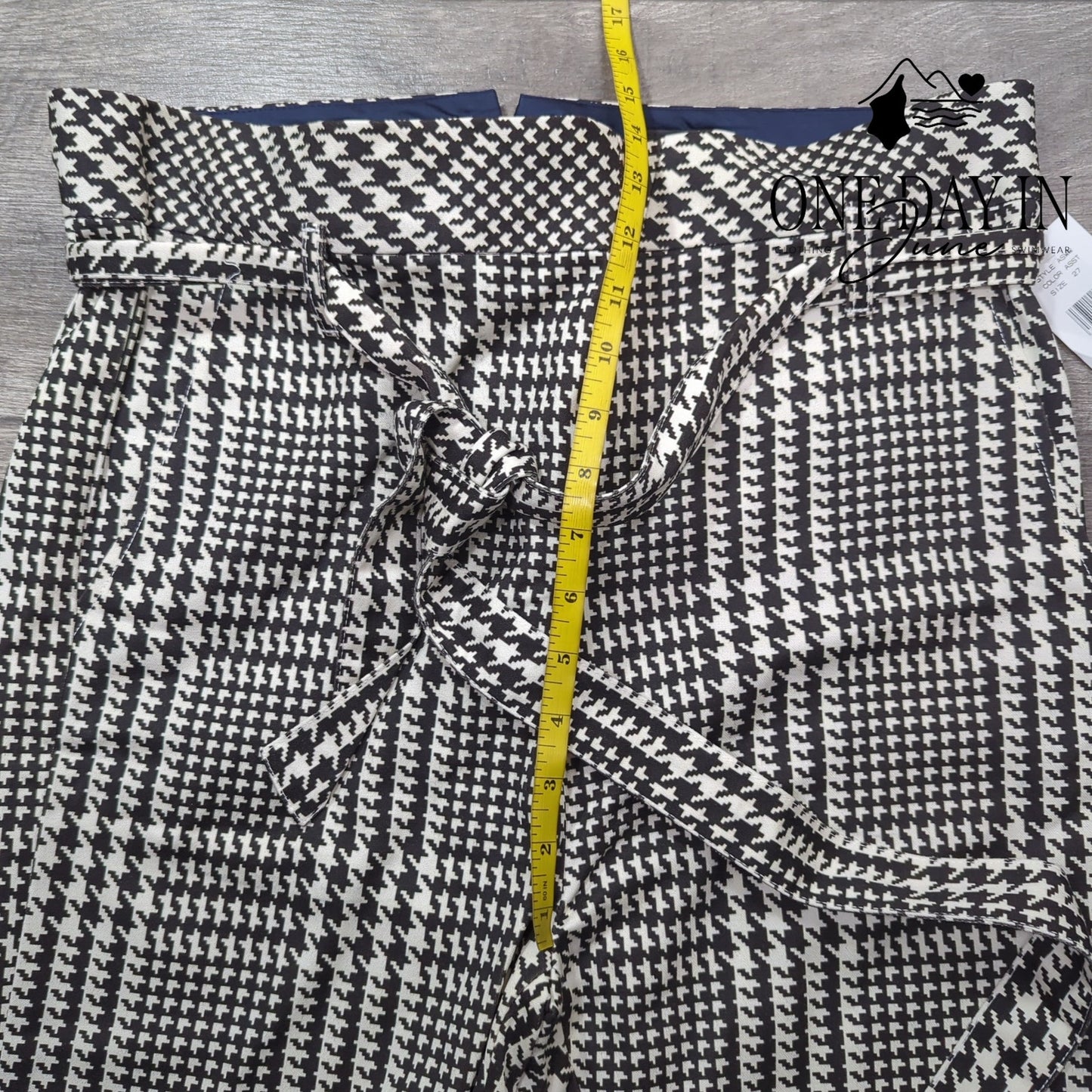 AG Adriano Goldschmied Houndstooth Print Lettuce Edhge Belted Pants Size 27 (4)