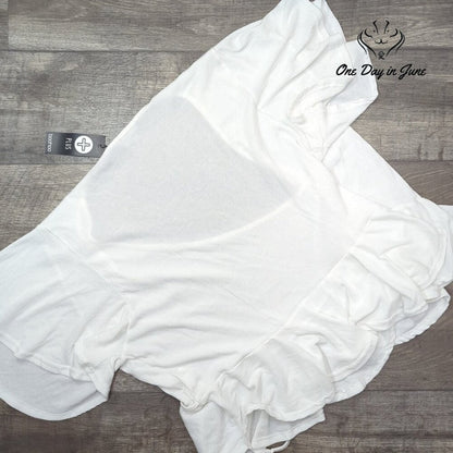Boohoo Plus Rib Wrap Peplum Top White Cap Sleeve Tie Waist NWT Size 22
