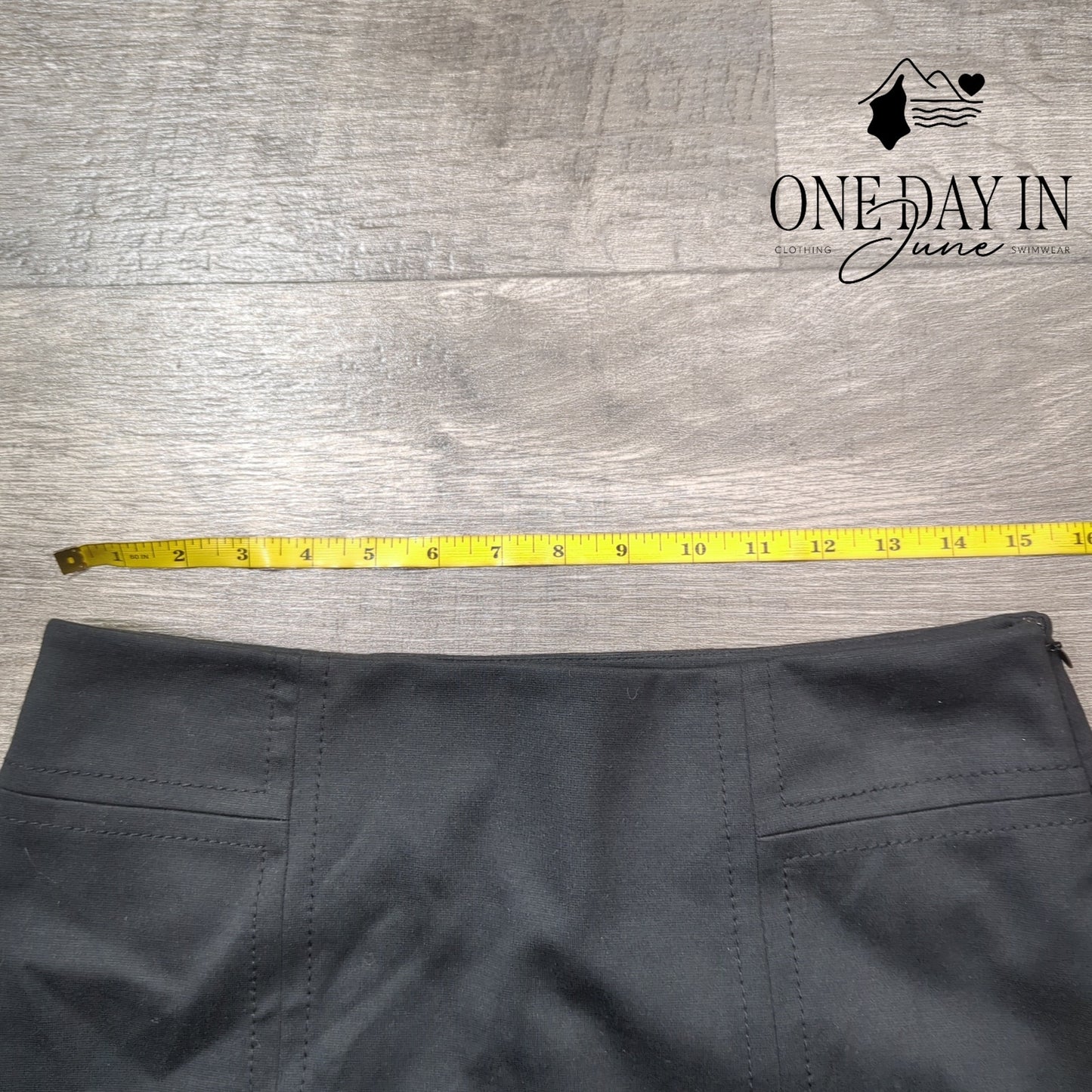 Loft Mini Skirt Size 4
