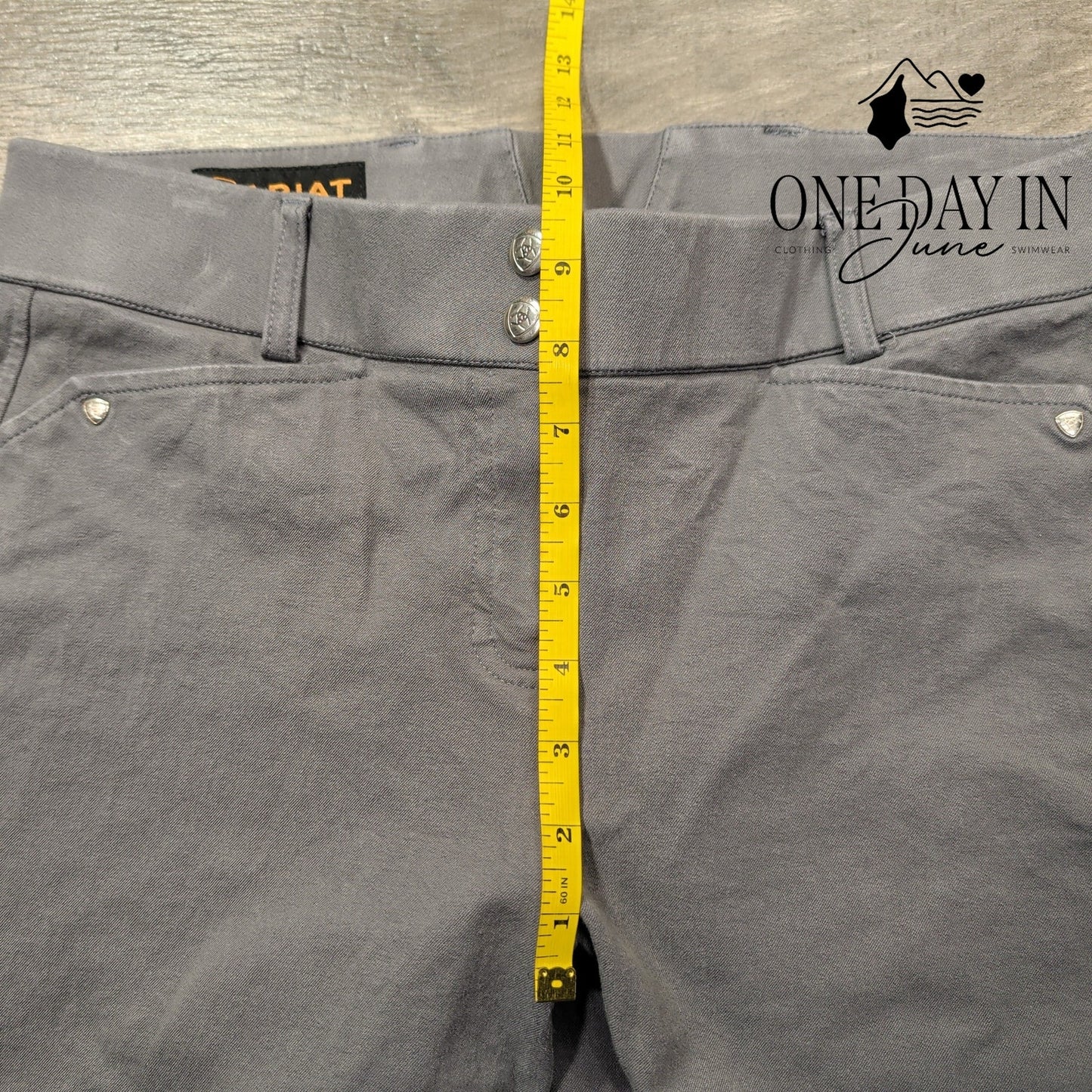 Ariat Riding Breeches Gray Suede Knee Patch Equestrian Pants Size 16 (32)