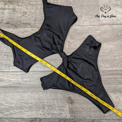 ODIJ Knot Front Cutout One Piece Swimsuit Size L