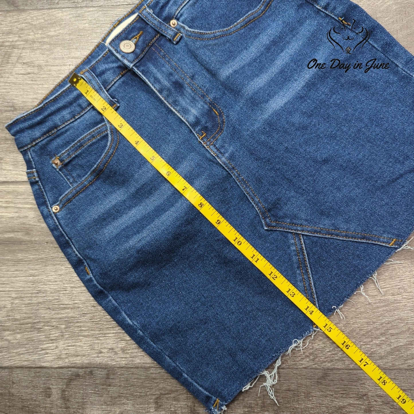 Just Quella Denim Mini Skirt Size S
