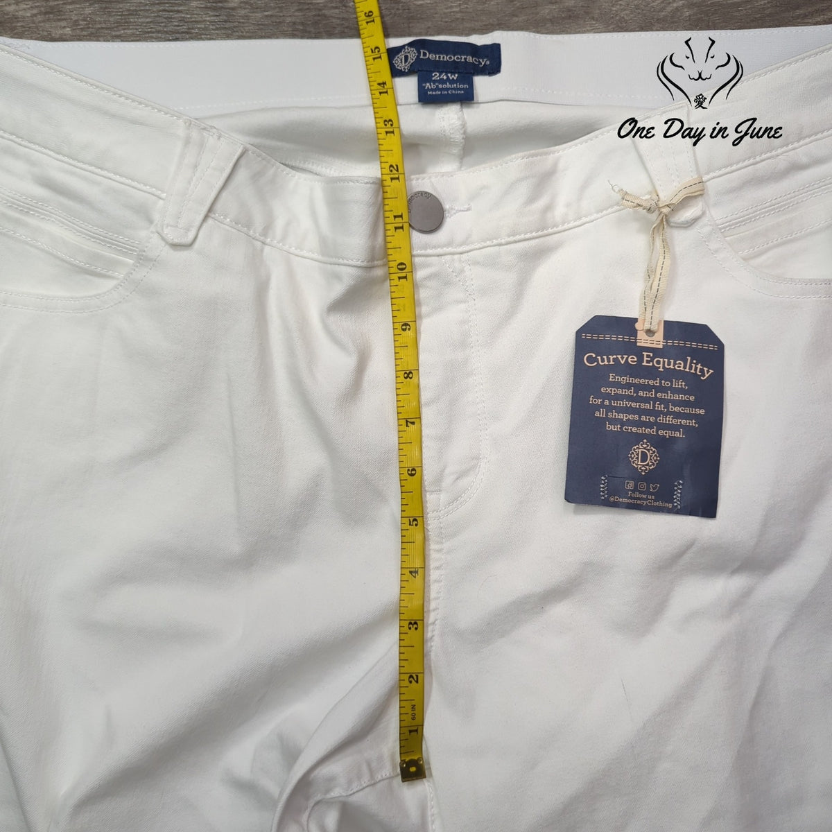 Democracy Ab Solution Ankle Skimmer Jeans Plus Size White NWT Size 24W