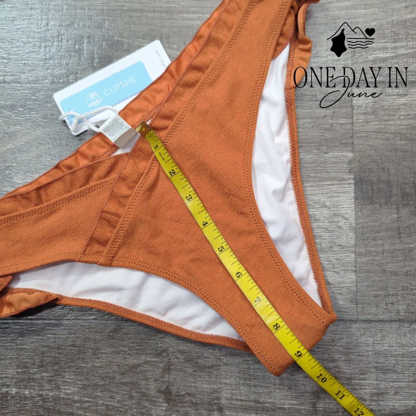 Cupshe Lettuce Edge Bikini Swimsuit Size M