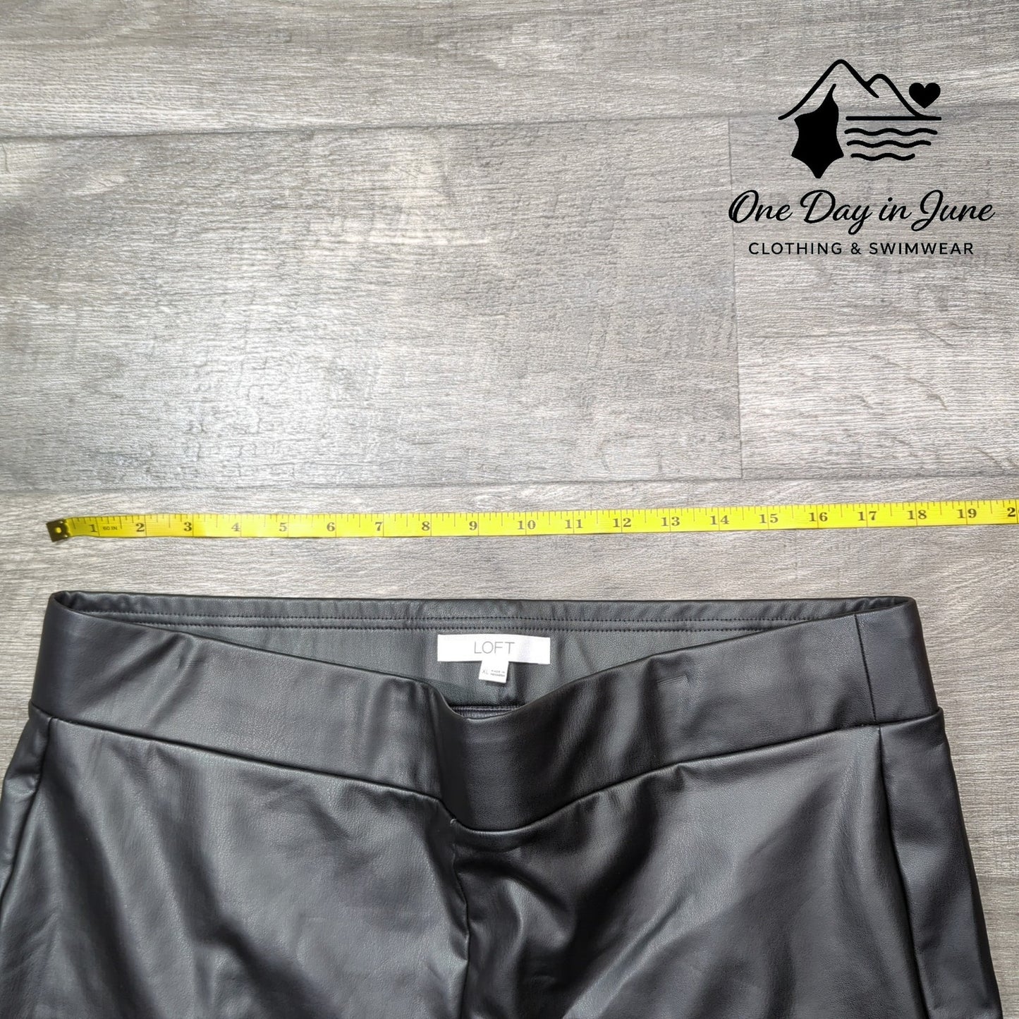 Loft Faux Leather Ankle Pants Size XL
