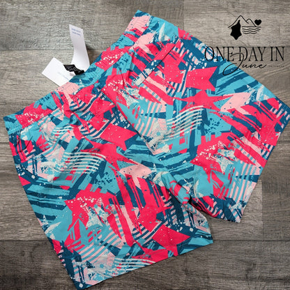 Maamgic Boardshorts Size M