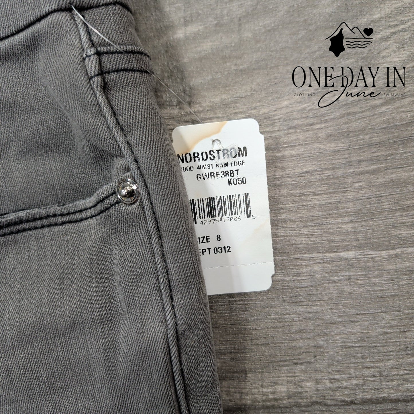 Good American Good Waist High Waist Skinny Raw Hem Jeans Size 8