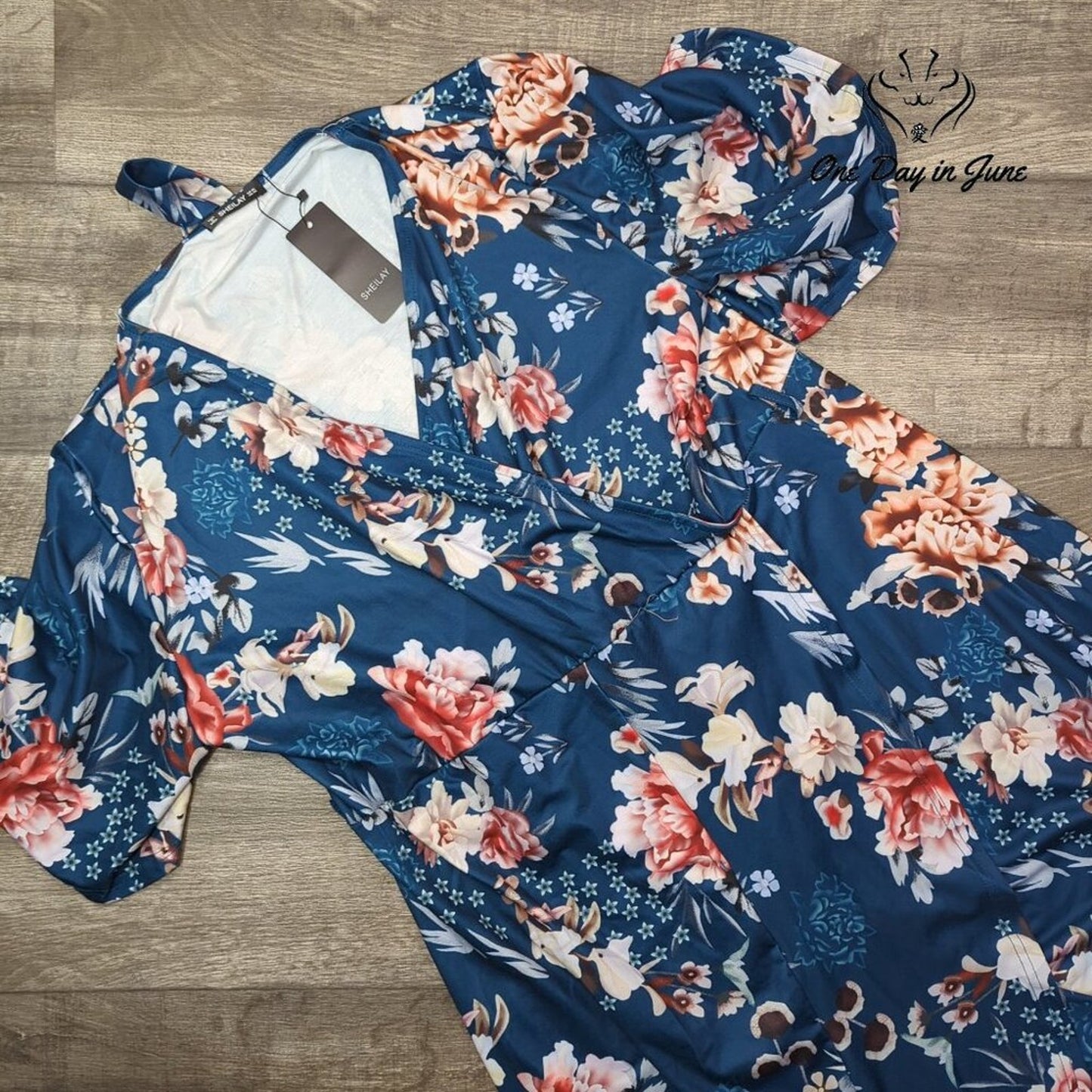 Sheilay Plus Size Short Sleeve Dress Size 3X