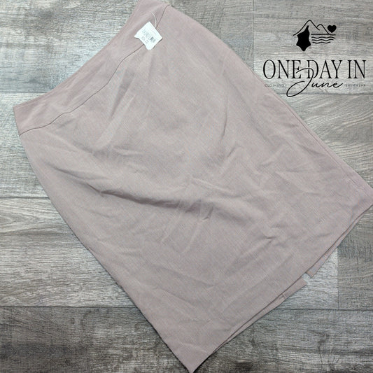 Worthington Pencil Skirt Size 4