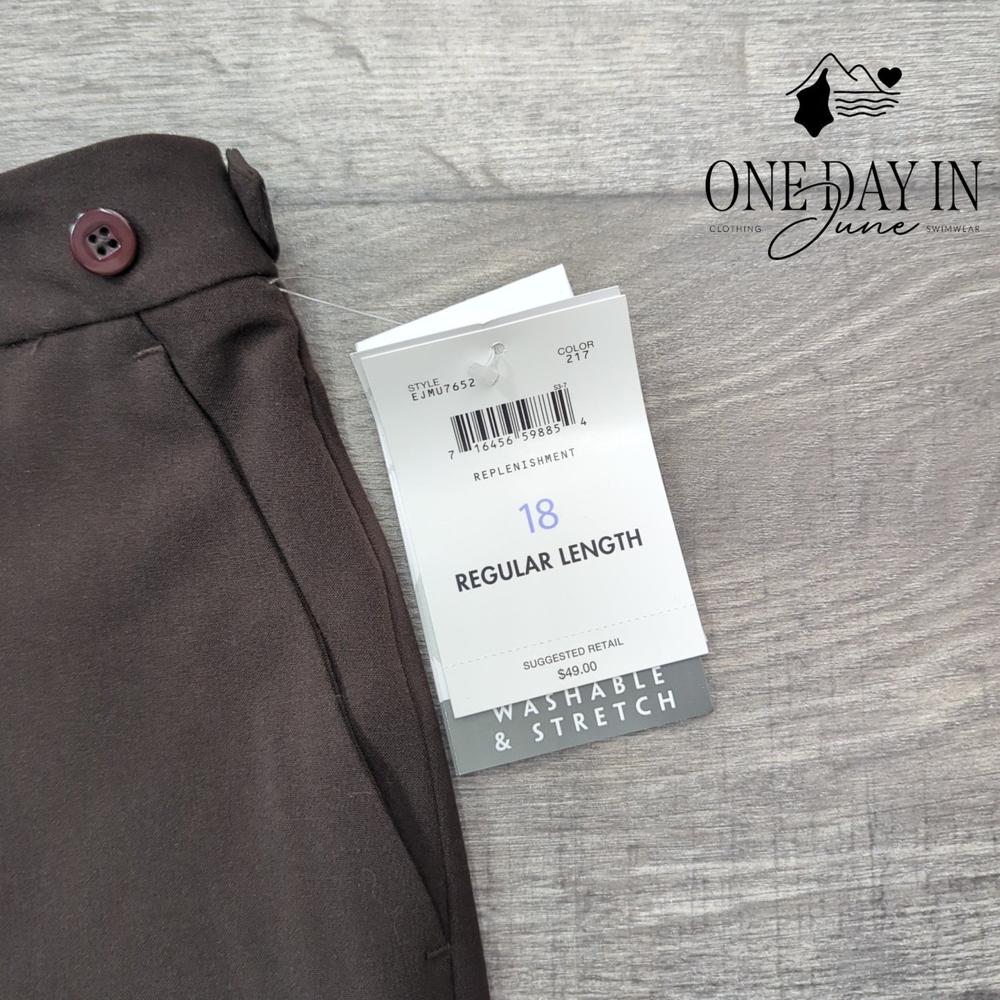Emma James Replenishment Stretch Dress Pants Size 18