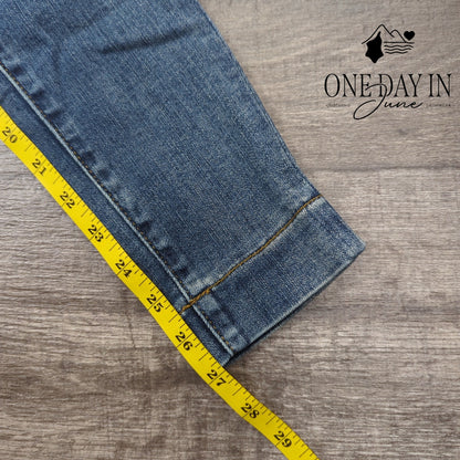 Pilcro and The Letterpress High Rise Denim Legging Jeans Button Fly NWT Size 0