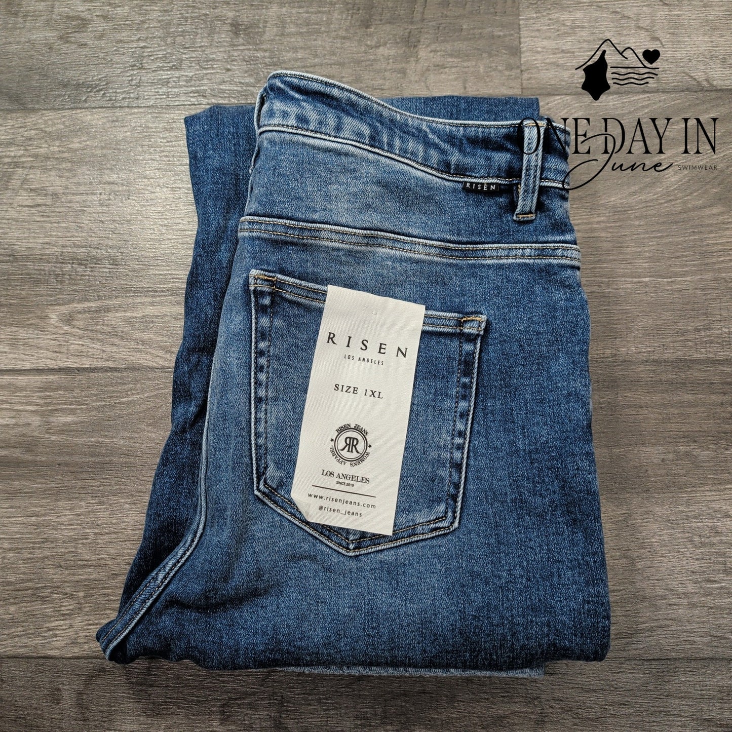 Risen Tummy Control Straight Leg Jeans Size 1X