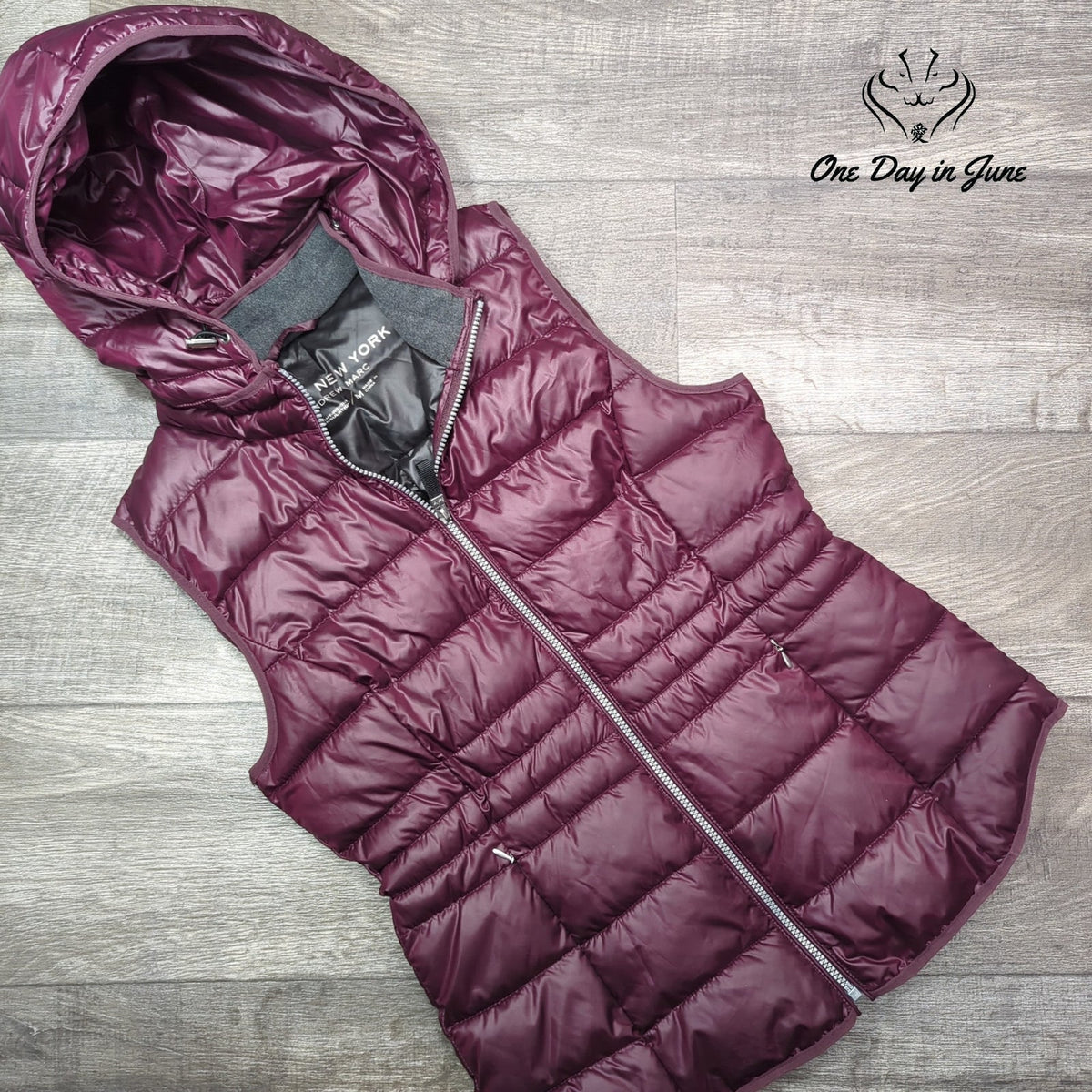 Marc New York Andrew Marc Hooded Puffer Vest Burgundy Lightweight Women's Size M