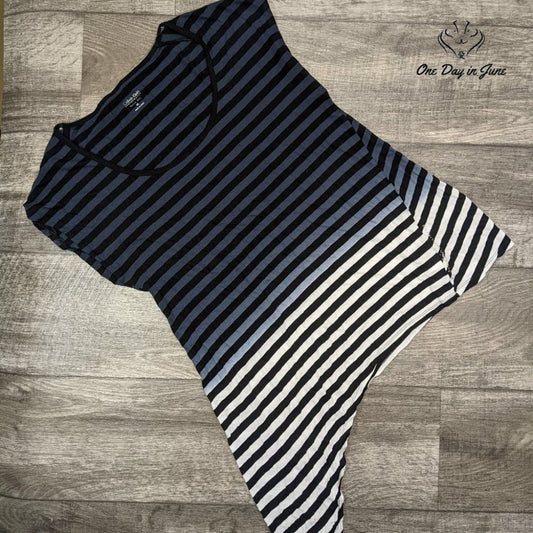 Calvin Klein Asymmetric Cap Sleeve T Shirt Size M