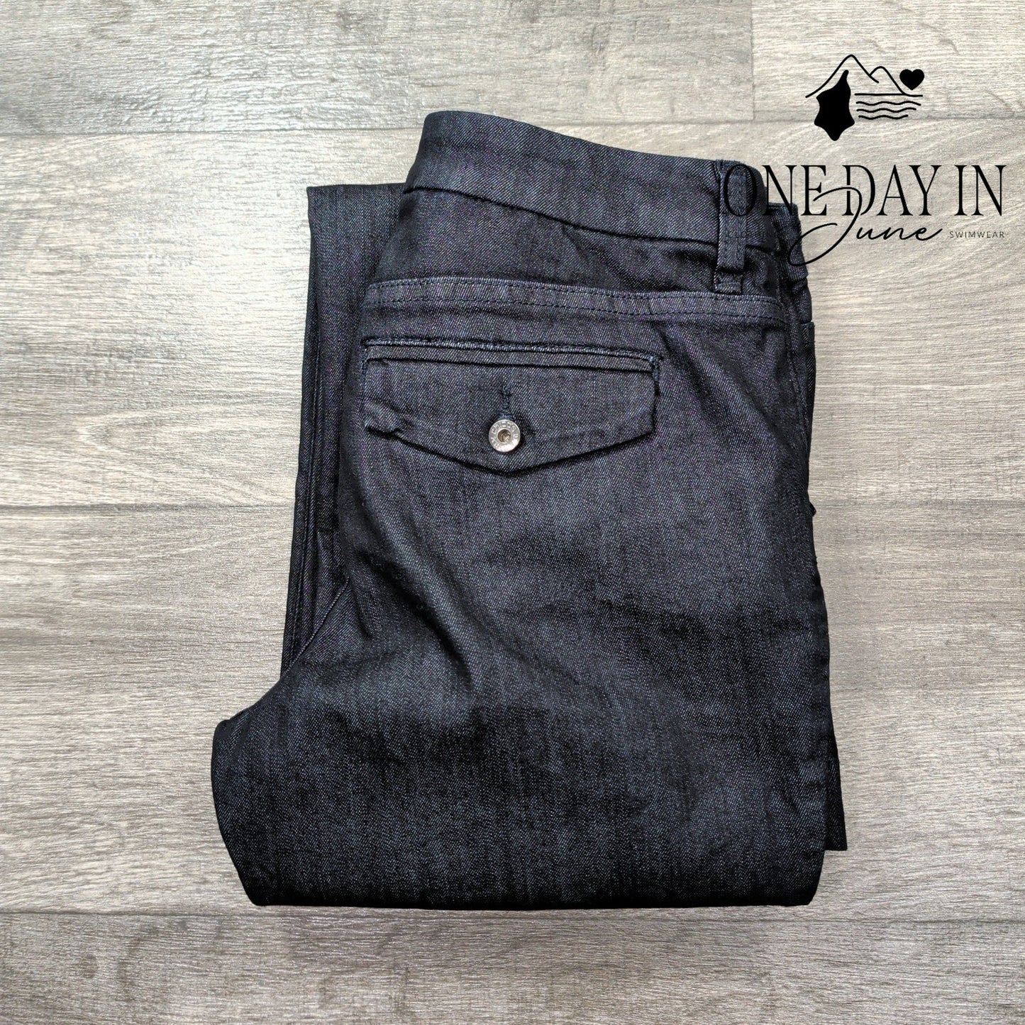 Chico's The Ultimate Fit Platinum Denim Trouser Jeans Size Chico's 0 (4)