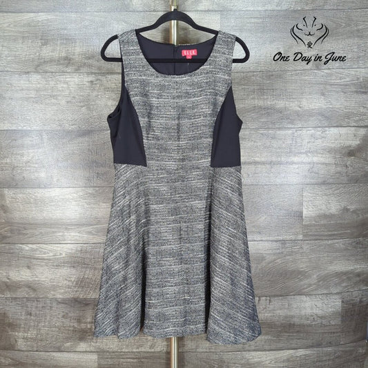Elle Sleeveless Dress Size 14