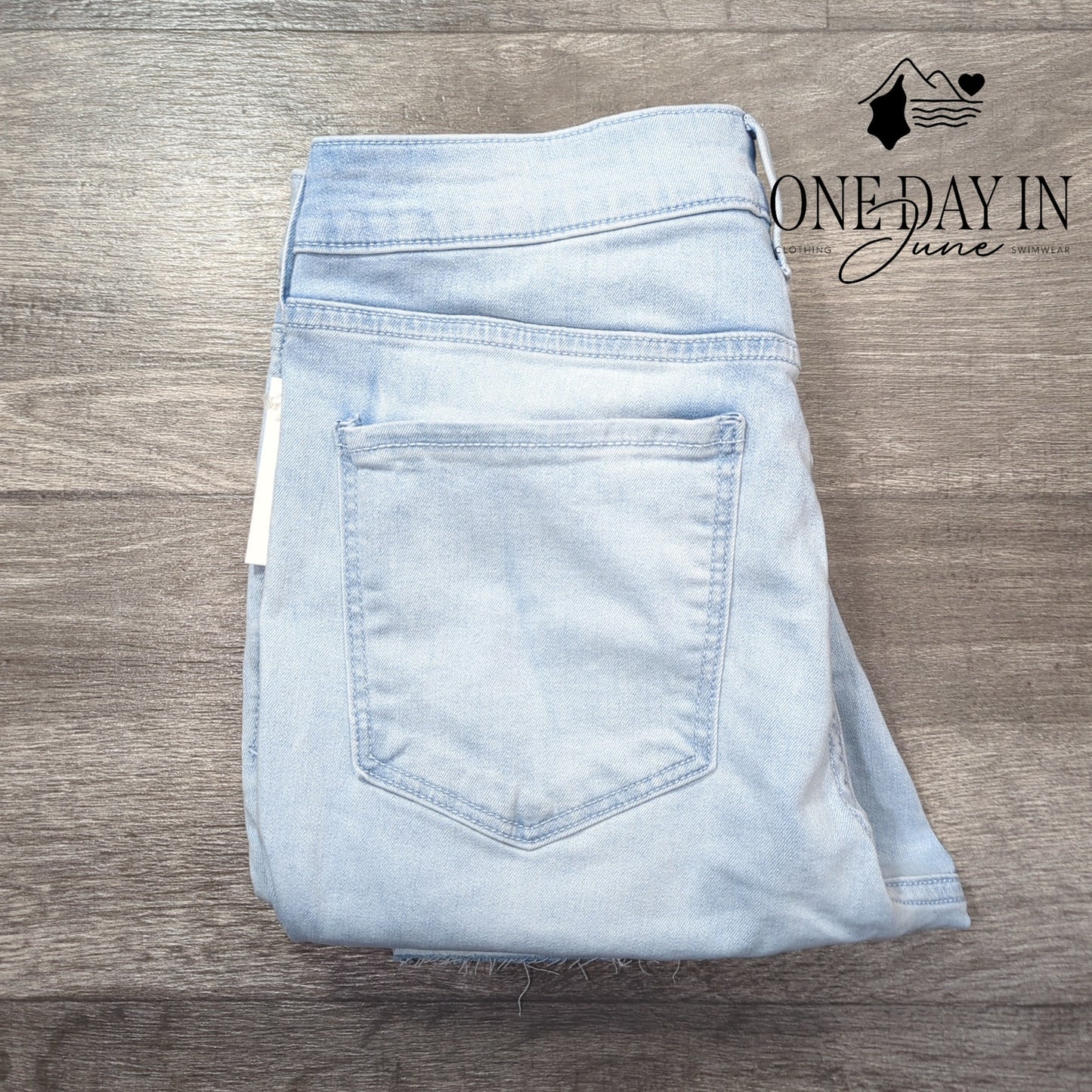 Old Navy Rockstar Super Skinny High Rise Size 12