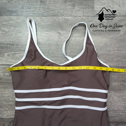 Charmleaks High Back One Piece Swimsuit Size L