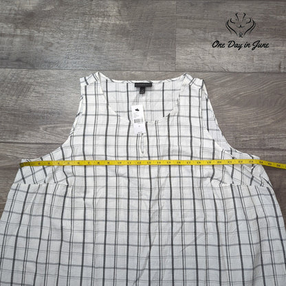 Lane Bryant White Gray Plaid Sleeveless Tank Top Blouse NWT Size 18
